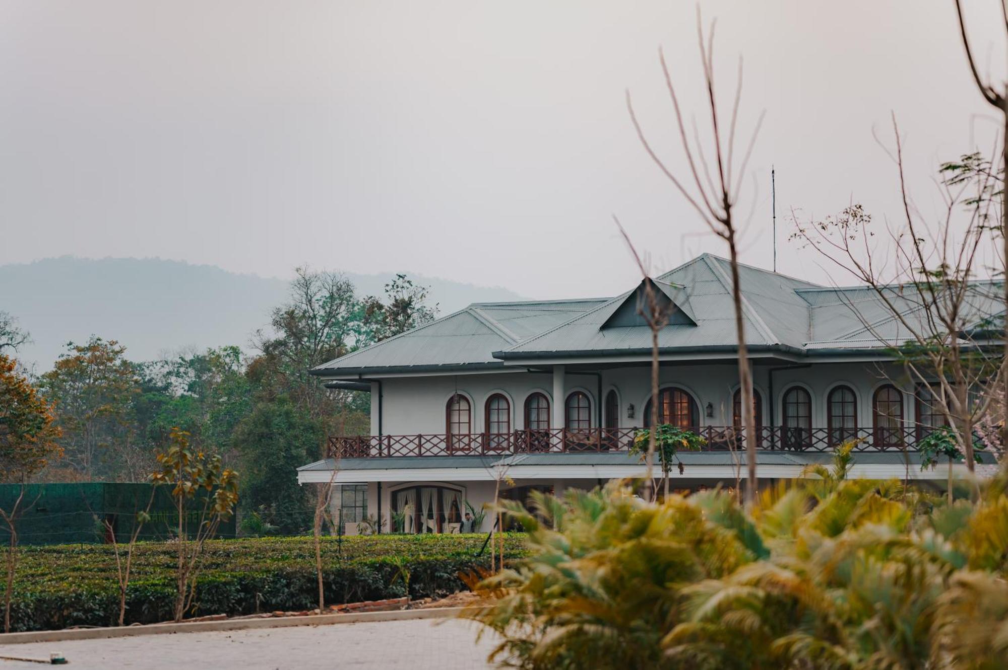 Vaani Greens Wildlife Resort, Kaziranga Kuthari Екстер'єр фото